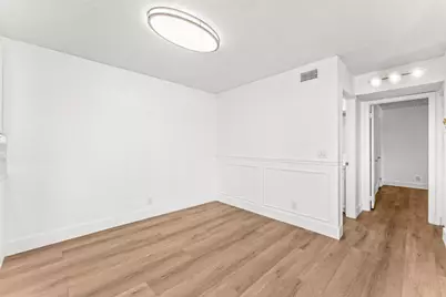 522 Trace Circle #209, Deerfield Beach, FL 33441 - Photo 9