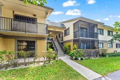 522 Trace Circle #209, Deerfield Beach, FL 33441 - Photo 1