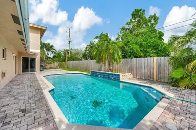 1300 NE 26th Avenue NE, Pompano Beach, FL 33062 - Photo 13