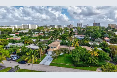 1300 NE 26th Avenue NE, Pompano Beach, FL 33062 - Photo 17