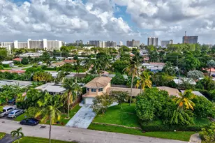 1300 NE 26th Ave NE, Pompano Beach, FL 33062 - Photo 17