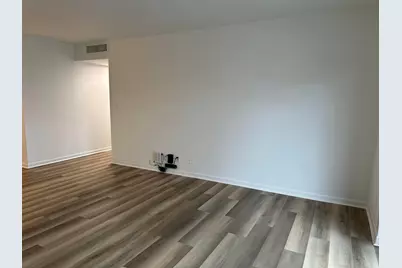 950 Ponce De Leon Road #208, Boca Raton, FL 33432 - Photo 9