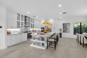 8573 Apple Falls Ln, Boca Raton, FL 33496 - Photo 9