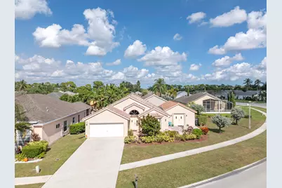 115 Saratoga Boulevard E, West Palm Beach, FL 33411 - Photo 7