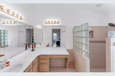 115 Saratoga Boulevard E, West Palm Beach, FL 33411 - Photo 31