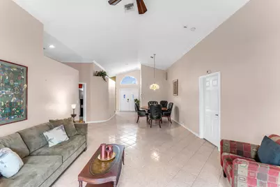 115 Saratoga Boulevard E, West Palm Beach, FL 33411 - Photo 25