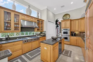 8381 Egret Lakes Ln, West Palm Beach, FL 33412 - Photo 15