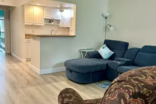 210 Horizons Street E, Boynton Beach, FL 33435 - Photo 5