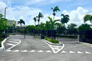 210 Horizons Street E, Boynton Beach, FL 33435 - Photo 33