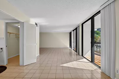 2000 Presidential Way #206, West Palm Beach, FL 33401 - Photo 11