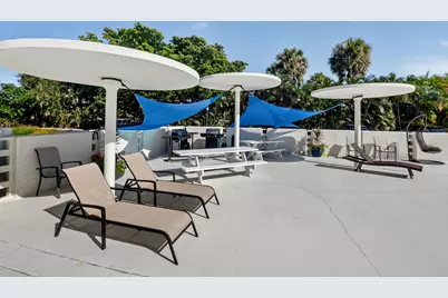 2000 Presidential Way #206, West Palm Beach, FL 33401 - Photo 25