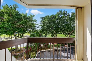 2000 Presidential Way, West Palm Beach, FL 33401 - Photo 17