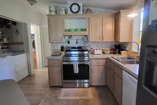 1025 Roberts Ln NE, Moore Haven, FL 33471 - Photo 37