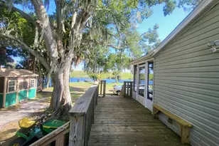 1025 Roberts Ln NE, Moore Haven, FL 33471 - Photo 19