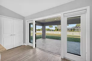 2501 SE Mariposa Ave, Port Saint Lucie, FL 34952 - Photo 27