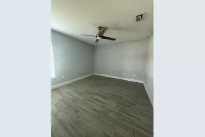 2501 SE Mariposa Avenue, Port Saint Lucie, FL 34952 - Photo 11