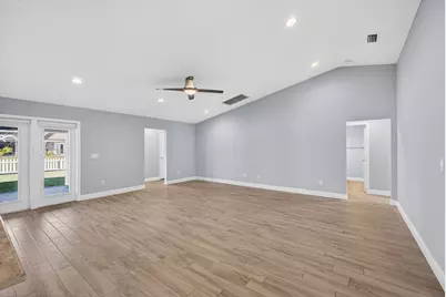 2501 SE Mariposa Avenue, Port Saint Lucie, FL 34952 - Photo 7