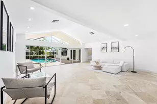 1332 SW Tamarind Way, Boca Raton, FL 33486 - Photo 5