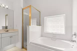 614 NW Lambrusco Dr, Port Saint Lucie, FL 34986 - Photo 15