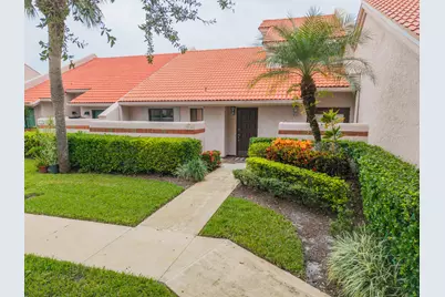 3512 SE Sandpiper Circle, Port Saint Lucie, FL 34952 - Photo 1