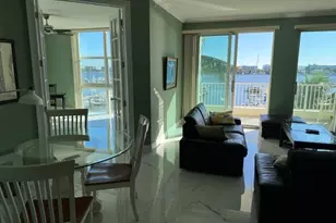 806 E Windward Way, Lantana, FL 33462 - Photo 9