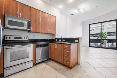 801 S Olive Avenue #420, West Palm Beach, FL 33401 - Photo 9