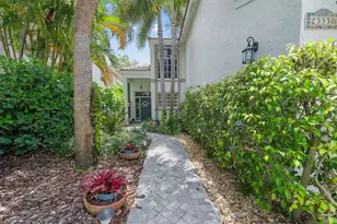 23330 La Vida Way, Boca Raton, FL 33433 - Photo 9