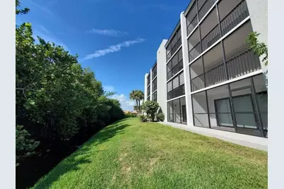 1605 S US Highway 1 #F203, Jupiter, FL 33477 - Photo 5
