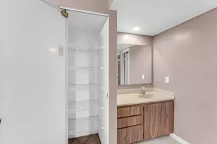 3540 Whitehall Dr, West Palm Beach, FL 33401 - Photo 21