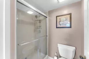 3540 Whitehall Dr, West Palm Beach, FL 33401 - Photo 19