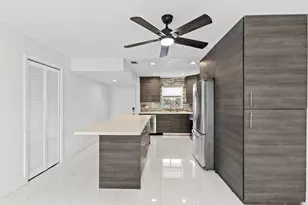 809 W Oakland Park Blvd, Oakland Park, FL 33311 - Photo 5