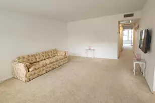 268 Wellington J, West Palm Beach, FL 33417 - Photo 5