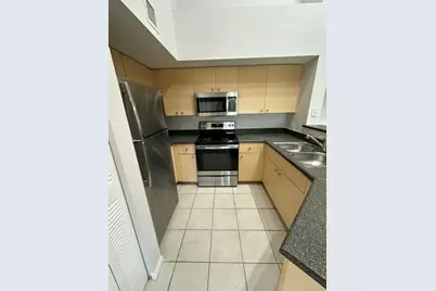 4211 San Marino Boulevard #304, West Palm Beach, FL 33409 - Photo 5