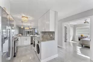 1020 Silk Oak Terrace, Delray Beach, FL 33445 - Photo 7