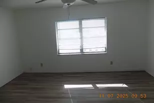 231 E Lantana Rd, Lantana, FL 33462 - Photo 11