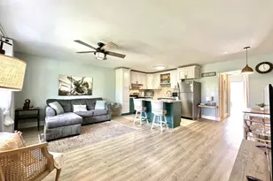 359 Norwich O, West Palm Beach, FL 33417 - Photo 3