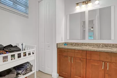 309 NE 11th Avenue, Boynton Beach, FL 33435 - Photo 19
