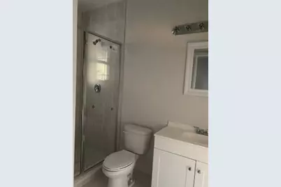 513 N 9th Street #B, Fort Pierce, FL 34950 - Photo 9
