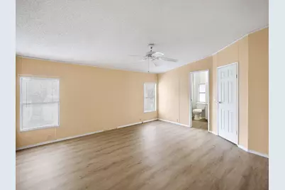 8201 Cinnamon Lane, Port Saint Lucie, FL 34952 - Photo 7