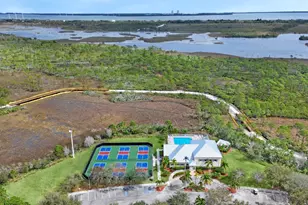 8201 Cinnamon Ln, Port Saint Lucie, FL 34952 - Photo 17