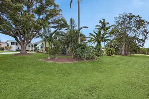 8201 Cinnamon Ln, Port Saint Lucie, FL 34952 - Photo 13