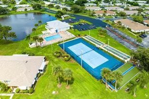 1205 S Lakes End Dr, Fort Pierce, FL 34982 - Photo 25