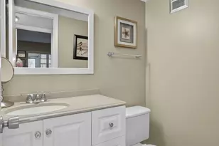 64 Canterbury C, West Palm Beach, FL 33417 - Photo 13