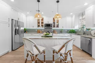 2446 San Pietro Cir, Palm Beach Gardens, FL 33410 - Photo 23