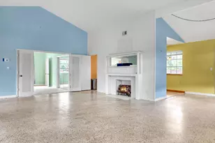 225 Linda Ln, Palm Beach Shores, FL 33404 - Photo 11