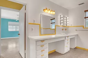 225 Linda Ln, Palm Beach Shores, FL 33404 - Photo 21