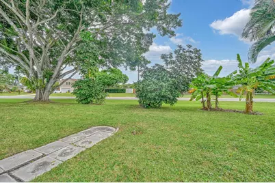 6127 Rainbow Circle, Greenacres, FL 33463 - Photo 21