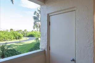 2370 NE Ocean Blvd, Stuart, FL 34996 - Photo 33