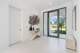 498 NE 6th St, Boca Raton, FL 33432 - Photo 13