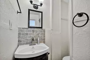 638 53rd St, West Palm Beach, FL 33407 - Photo 37